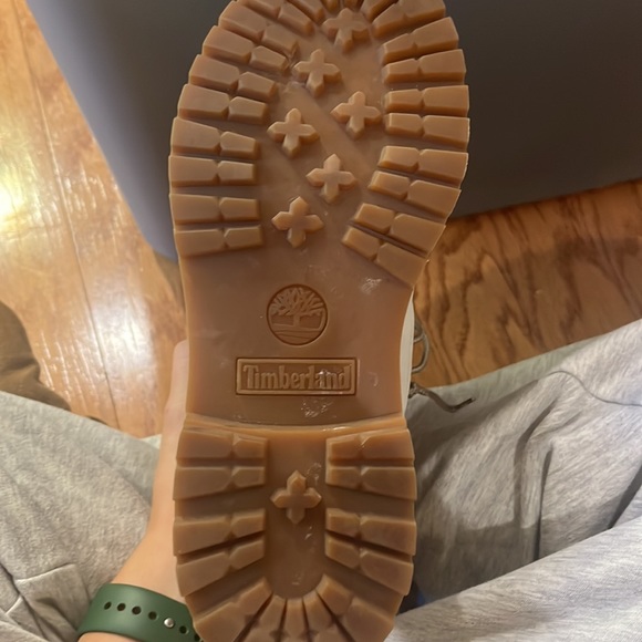 Timberlands - Picture 5 of 5